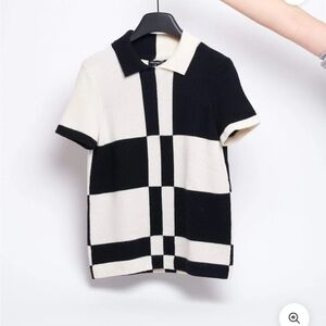 CHANEL BLACK AND WHITE CASHMERE TOP